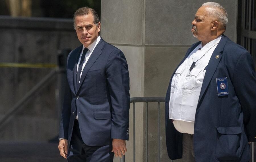 Sem imunidade garantida, filho de Biden retira confissão de culpa por crimes fiscais