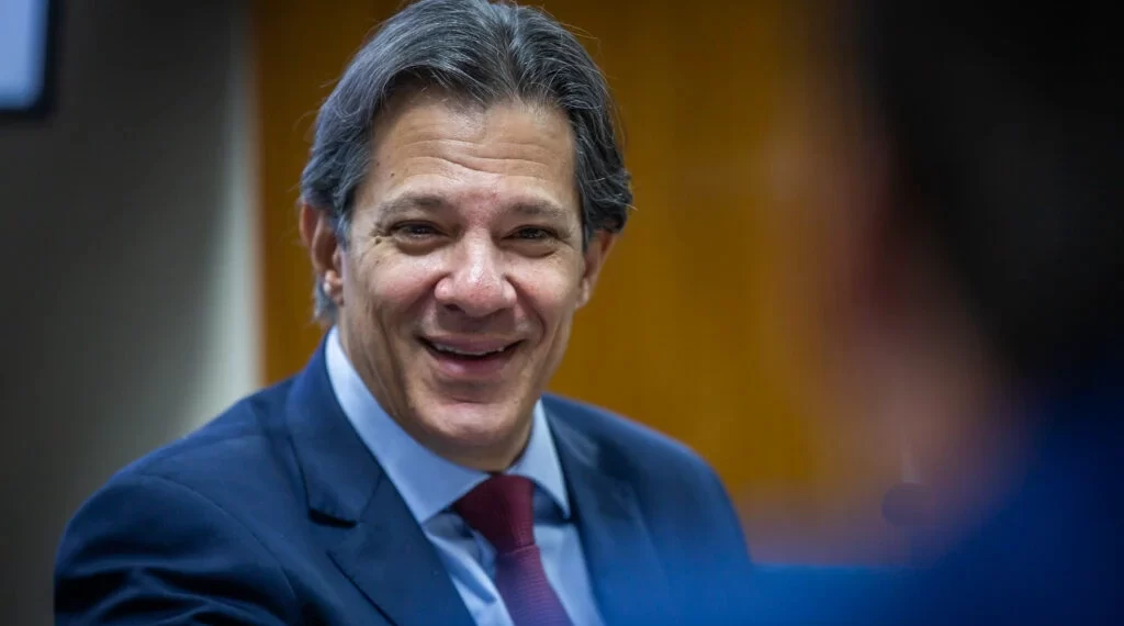 Haddad diz que reoneração do diesel volta em 1º de janeiro