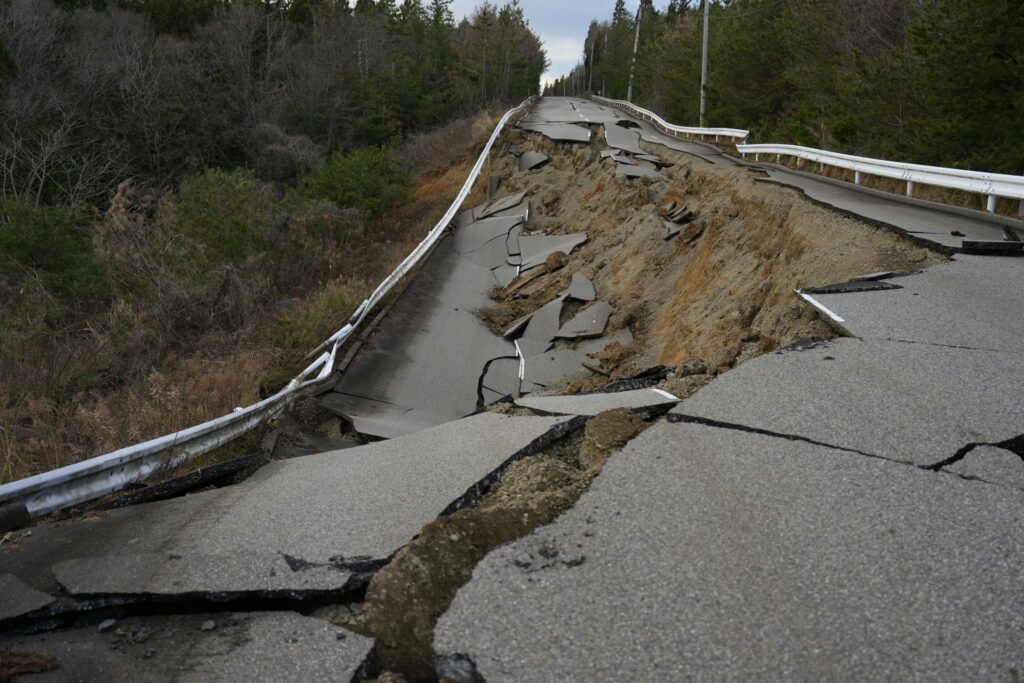 Número de mortos após terremoto no Japão sobe para 57