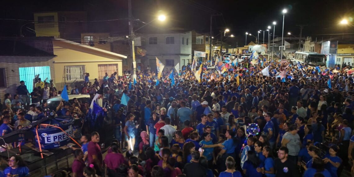Grande caminhada em Tejucupapo reforça apoio à reeleição de Eduardo Honório e Lícia Maciel