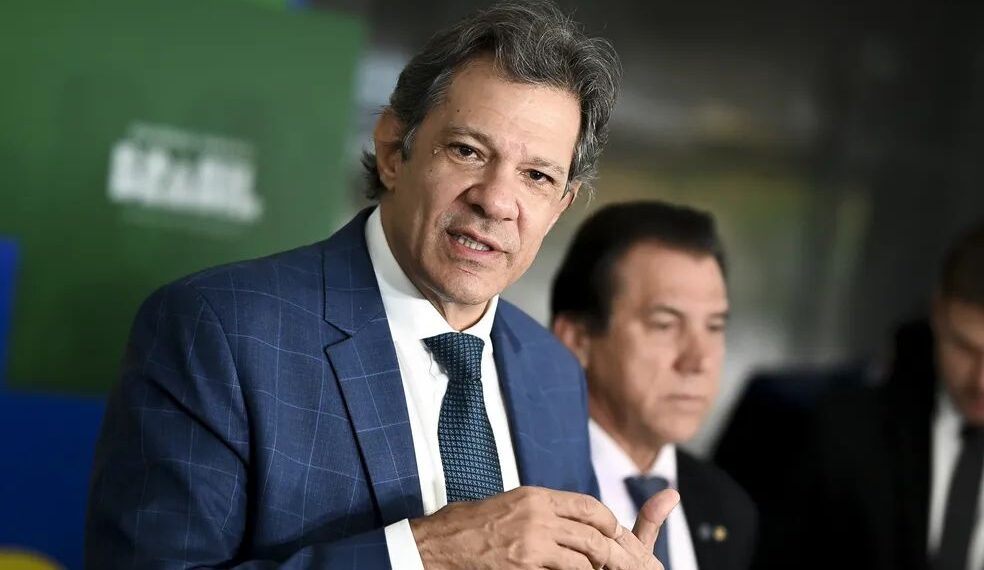 Entenda o que são os supersalários dos funcionários públicos, que o governo quer restringir