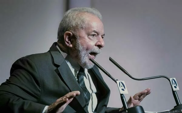 Após atrasos, Lula sanciona com 2 vetos o Orçamento de 2025 - Foto (Reprodução)
