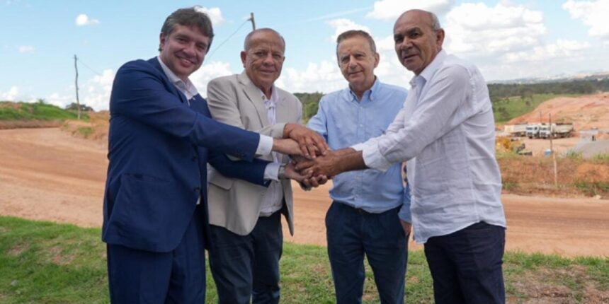 Marcílio e Eduardo Honório anunciam investimento privado de R$ 1 bilhão para construção de aeroporto em Goiana - Foto (Reprodução)