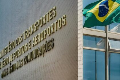 Secretário do Ministério de Portos e Aeroportos nega projeto de aeroporto em Goiana divulgado por Marcílio - Foto (Reprodução)