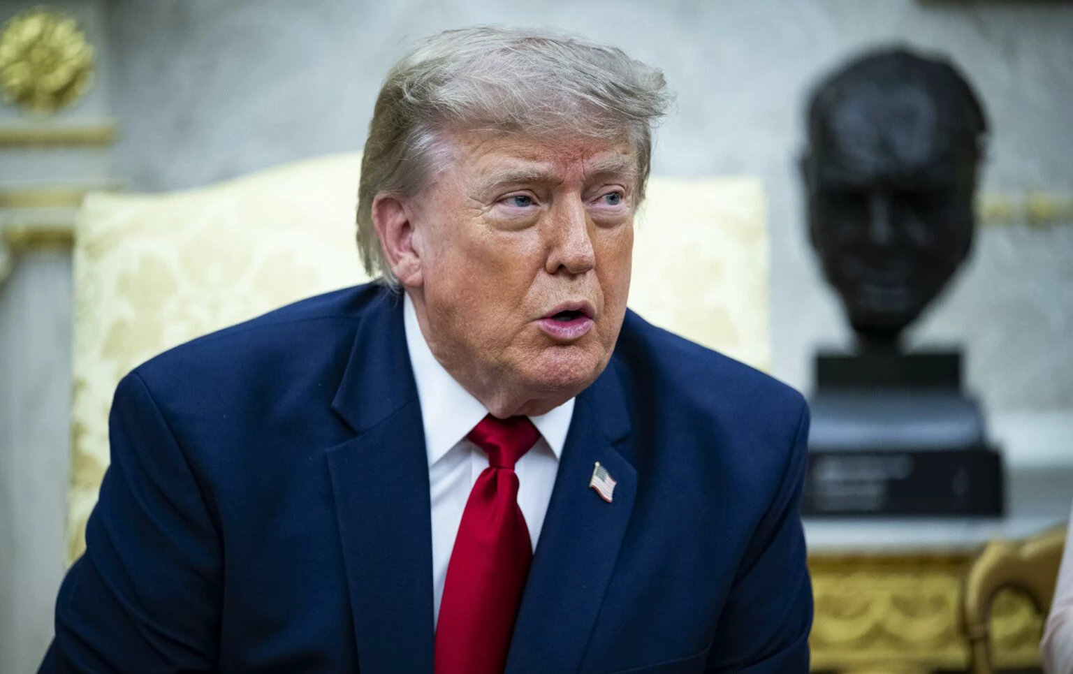 Congressistas democratas dos EUA acusam governo Trump de tentar interferir nas eleições do Brasil