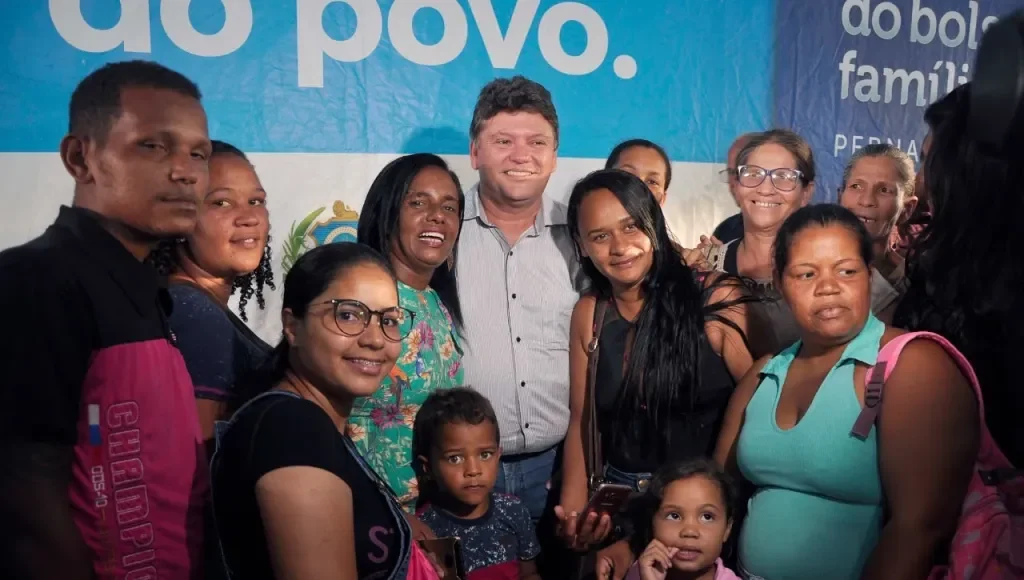 Sileno lembra impacto do 13º do Bolsa Família, que repassou quase R$ 500 milhões em Pernambuco
