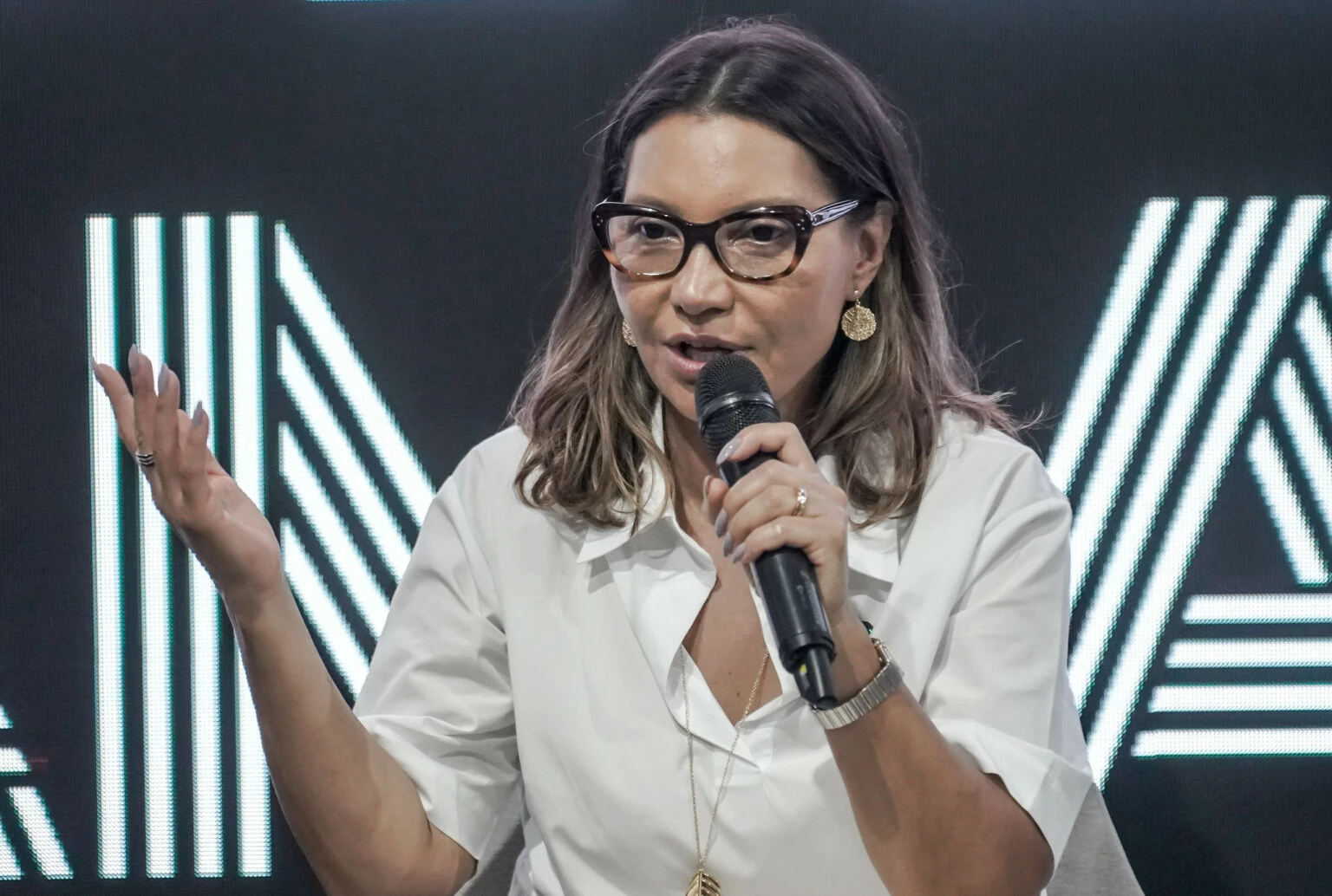 Janja diz que eleição de 2026 será escolha entre “soberania” e quem quer “entregar o Brasil aos EUA”